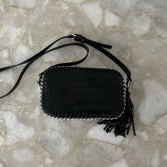 Black Crocodile (Vegan) Leather Cross Body with Fringe and Silver Chain details! - Picture 2 of 5
